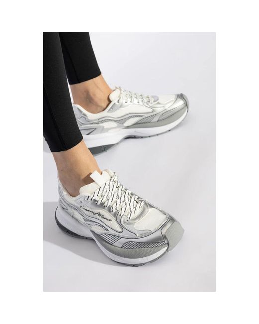 Sneakers di Emporio Armani in White