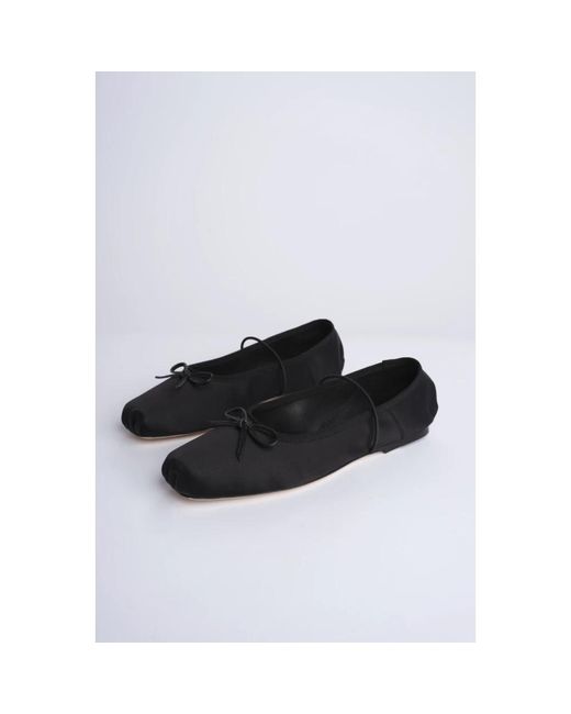 STUDIO AMELIA Black Ballerina Shoes