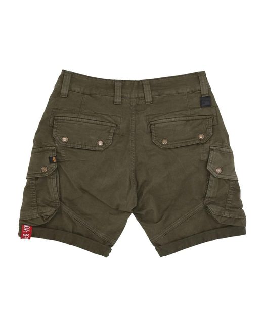 Alpha Industries Casual Shorts in Green für Herren