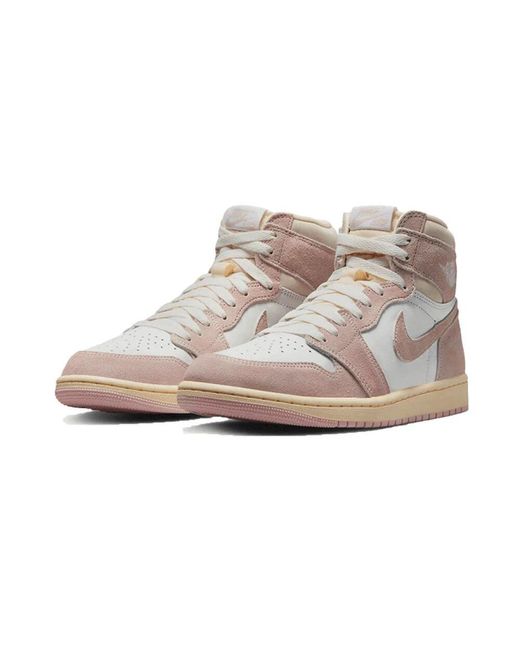 Sneakers di Nike in Pink