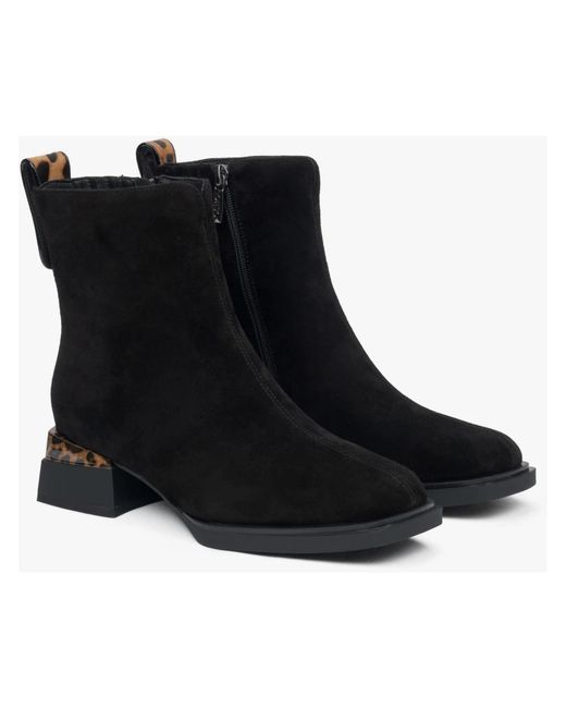 ESTRO Black Heeled Boots