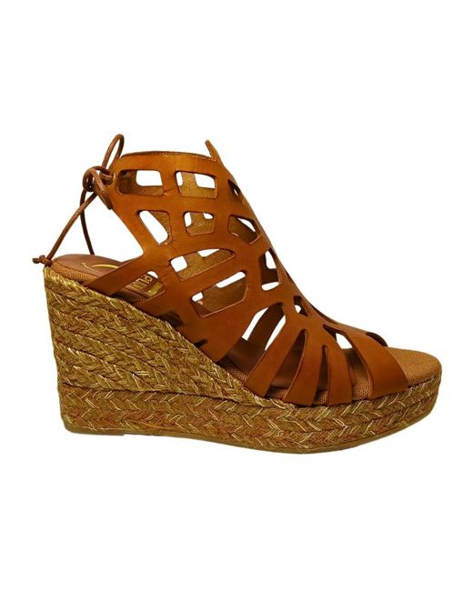 Kanna Brown Wedges