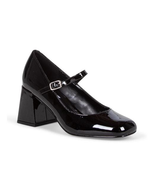 Steve Madden Black Pumps