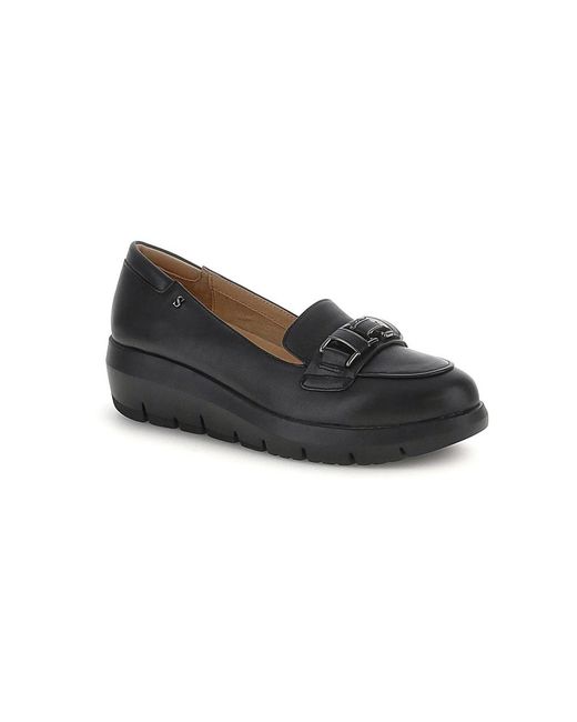 Stonefly Black Plume Moccasin