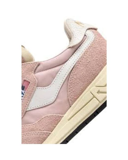 Sneakers Autry en coloris Pink