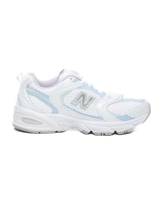 Sneakers bianche con lacci mesh suola abzorb di New Balance in White