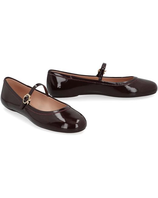 Gianvito Rossi Ballerinas in het Brown