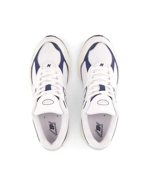 New Balance Weiße Mesh-Ledersneaker 2002R in White für Herren
