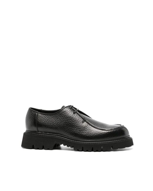 Laced Shoes di Doucal's in Black da Uomo
