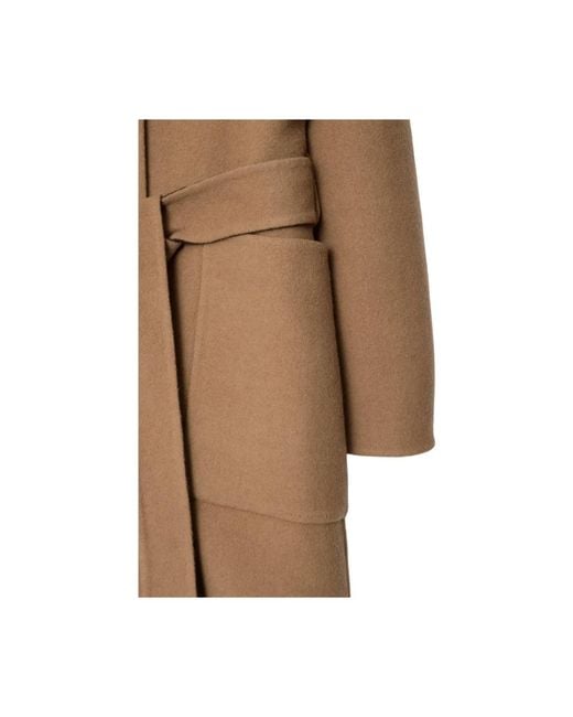 Burberry Brown Kapuzen-Wickelmantel Kamel Stil