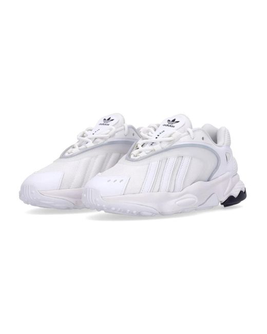 Adidas Cloud Low Top Sneakers in White für Herren
