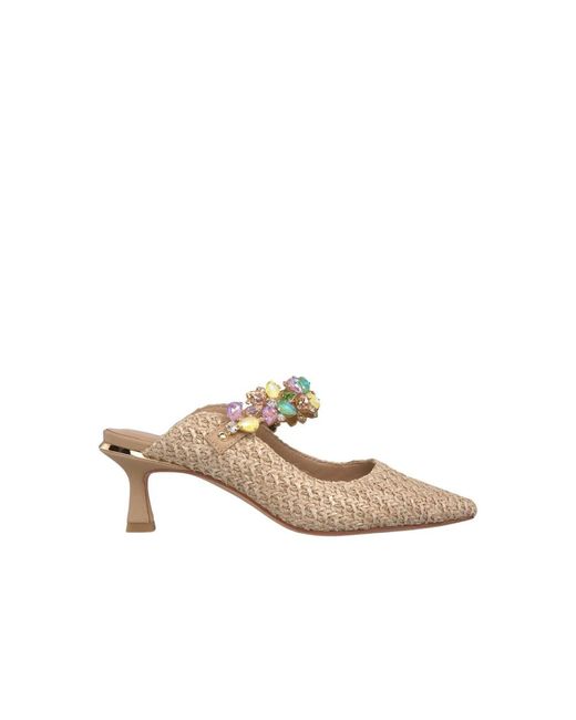 Alma En Pena. Natural Heeled Mules