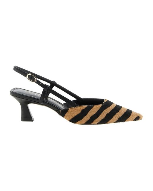 Pumps Stuart Weitzman en coloris Black