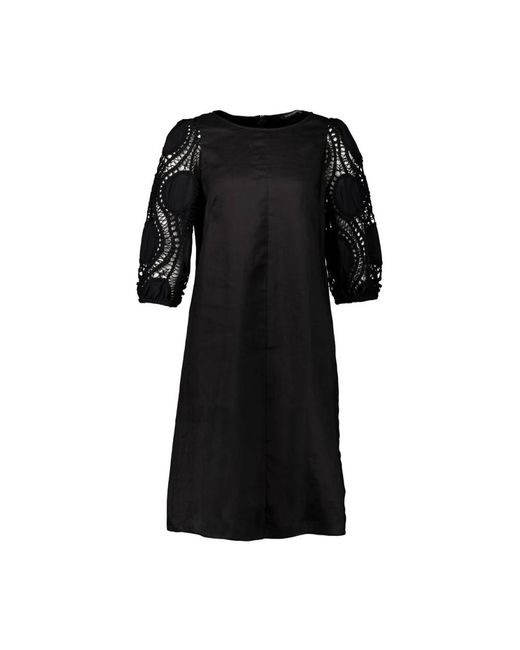 Luisa Cerano Black Elegantes schwarzes midi-kleid mit spitzenärmeln