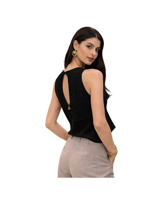 Akep Black Sleeveless Tops