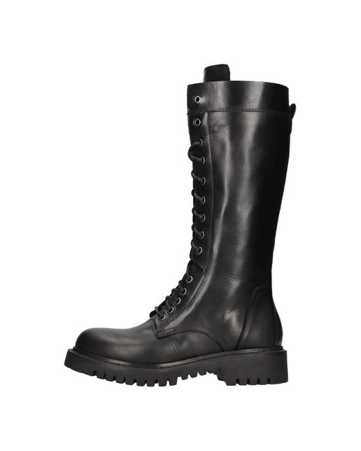 Lace-Up Boots di Julie Dee in Black