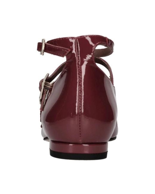 Alohas Oriana Onix in het Red