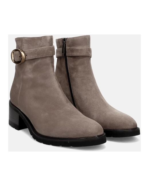 Calpierre Brown Heeled Boots