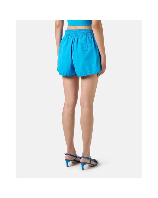 Iceberg Blue Aktive shorts aus technischem nylon, gefüttert mit kobaltblauem mesh