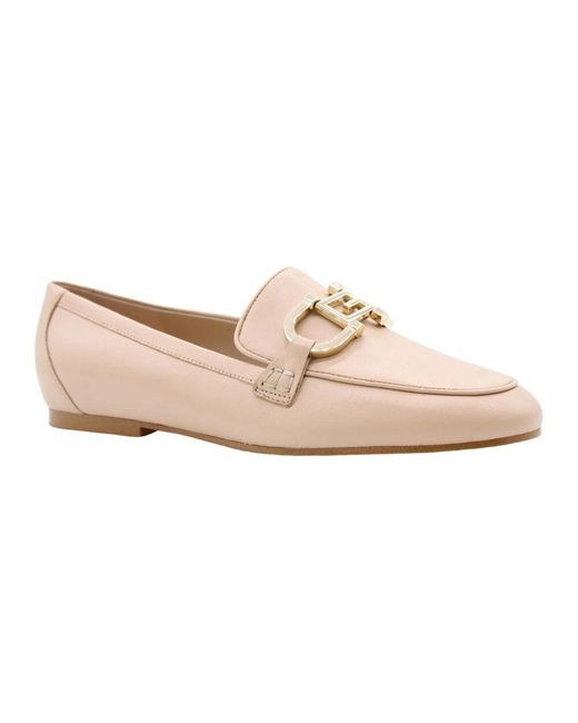 Loafers di Guess in Pink