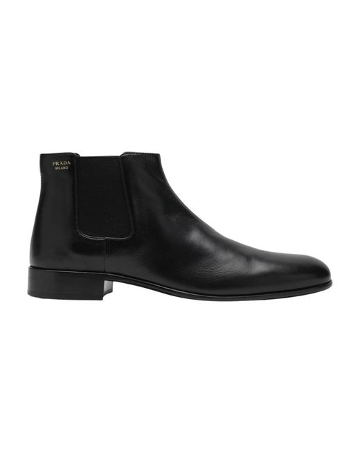 Prada Tronchetti in het Black