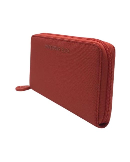 Wallets & Cardholders di Mandarina Duck in Red