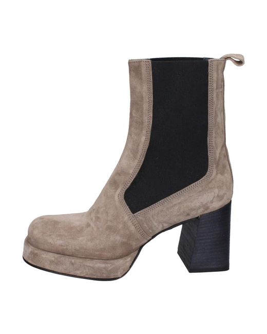 Moma Gray Heeled Boots