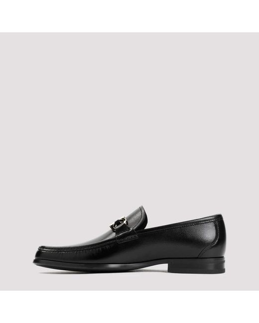Ferragamo Luxuriöse kalbsleder loafers in Black für Herren