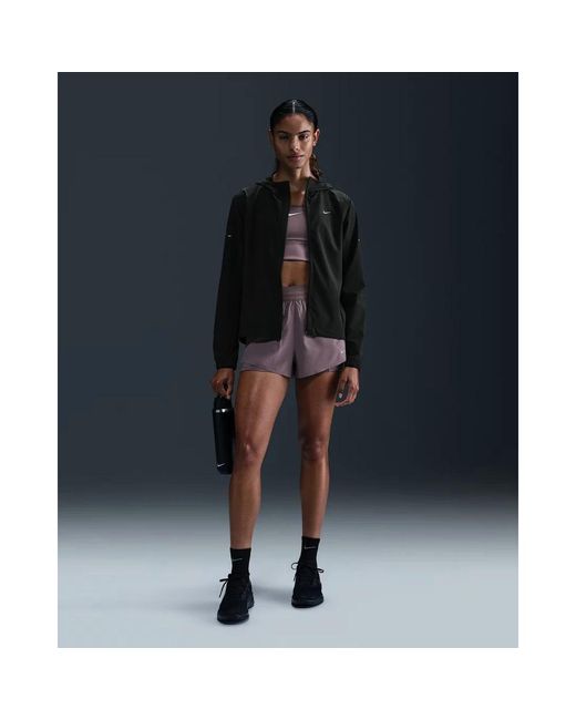 Nike Swift Repel Packable Running Jacket in het Black