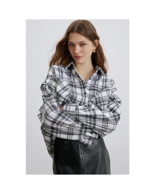 ESTRO Gray Shirts