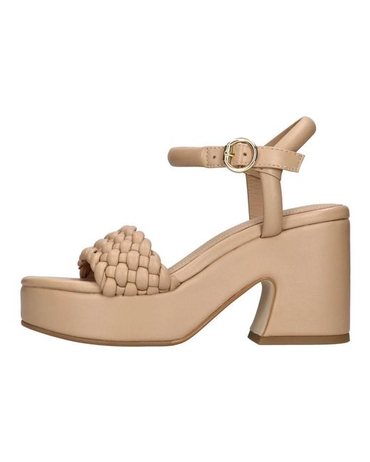 Ash Pink Oak Sandal