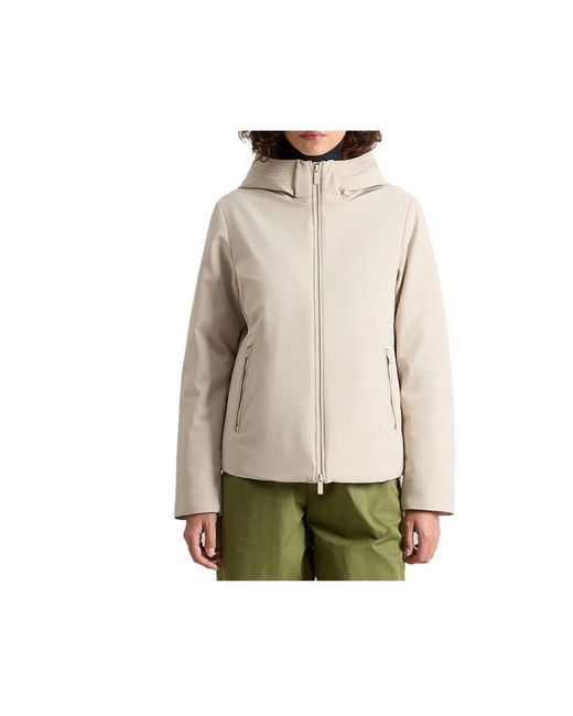 Down Jackets di Woolrich in Natural