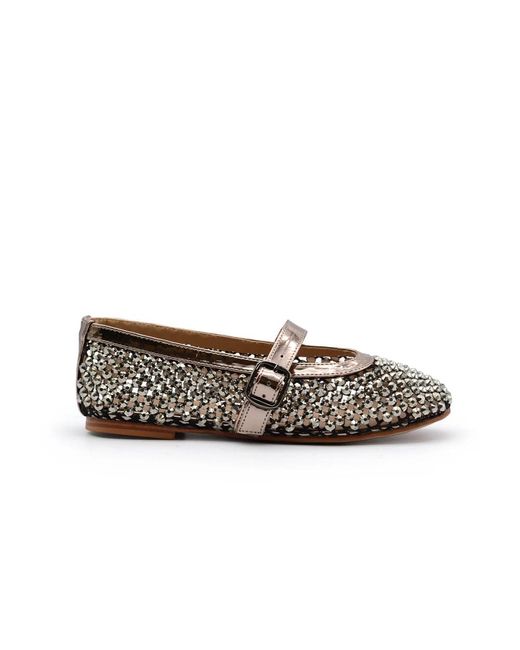 Alma En Pena. Gray Ballerinas