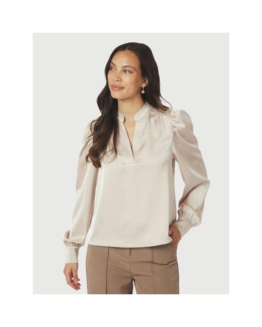 Neo Noir Natural Blouses