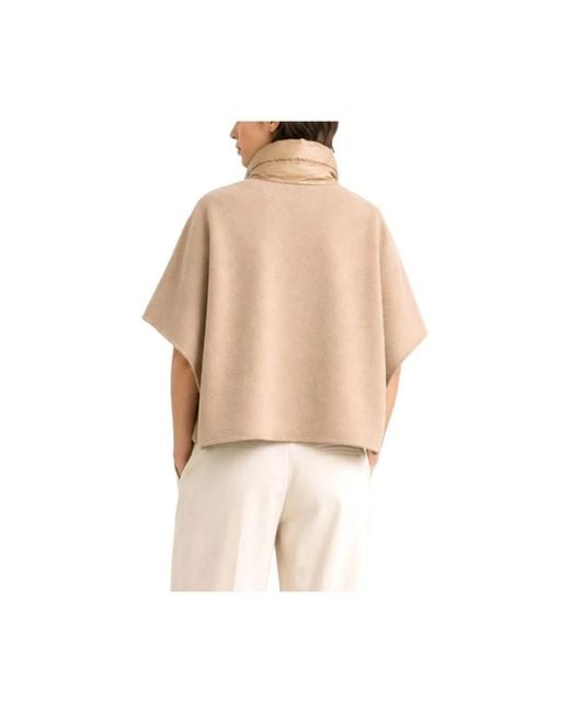 Marella Jassen Capes in het Natural