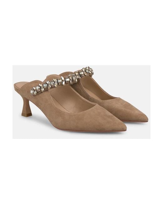 Alma En Pena. Brown Heeled Mules