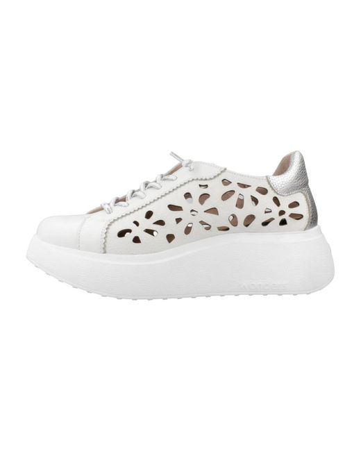 Sneakers di Wonders in White