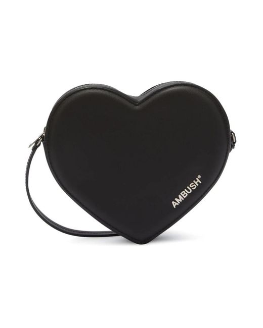 Bolso de hombro flat heart crossbody Ambush de color Black