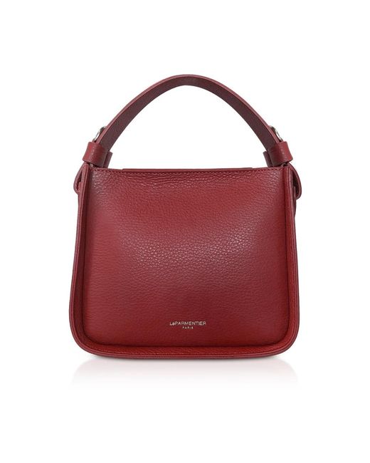 Handbags di Le Parmentier in Red