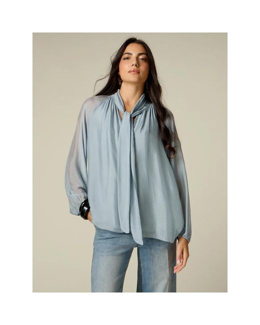 Blouses Oltre de color Blue