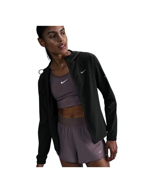 Nike Swift Repel Packable Running Jacket in het Black
