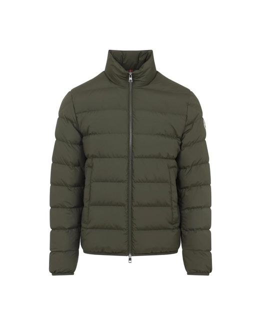 Moncler Stylische Winterjacke in Green für Herren