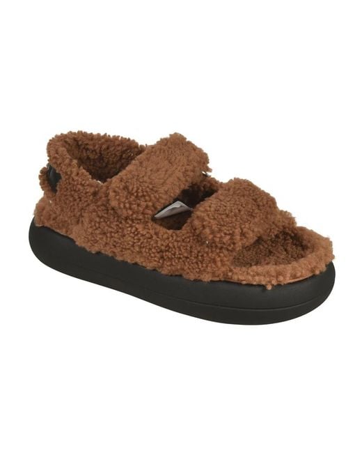 Flat Sandals Moon Boot en coloris Brown