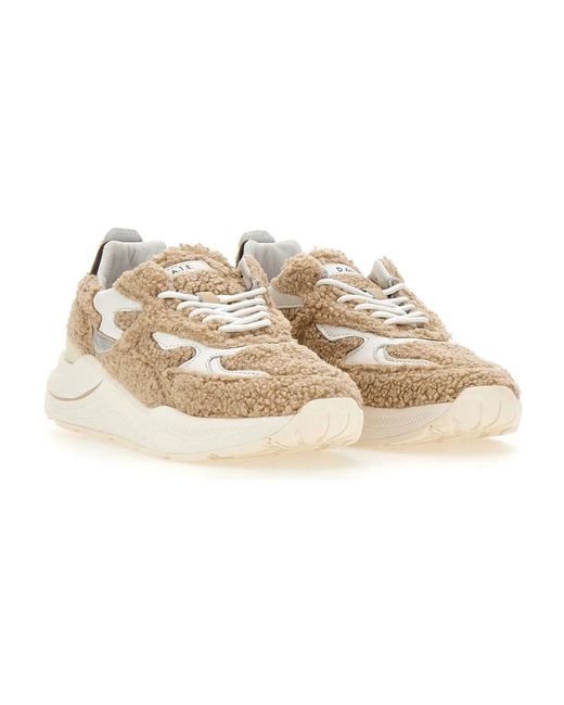 Date Natural Sneakers