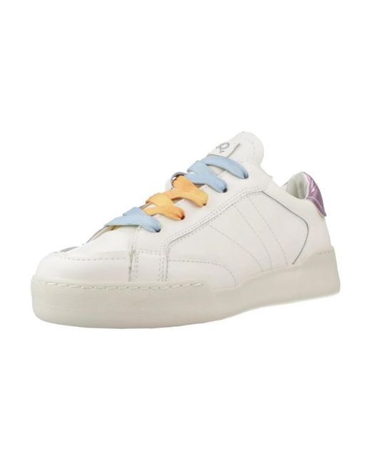 MonoWay White Emily