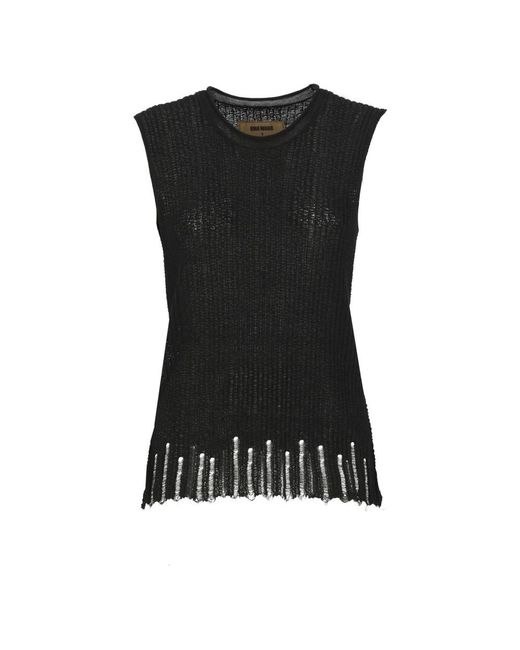Sleeveless Tops Uma Wang de color Black