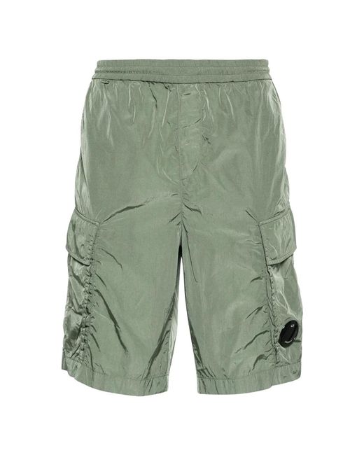 C P Company Chrome-r cargo shorts in Green für Herren