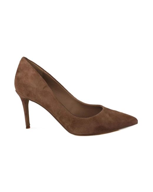 Steve Madden Brown Pumps