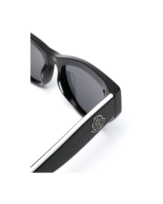 Moncler Black Schwarze sonnenbrille mit originalzubehör