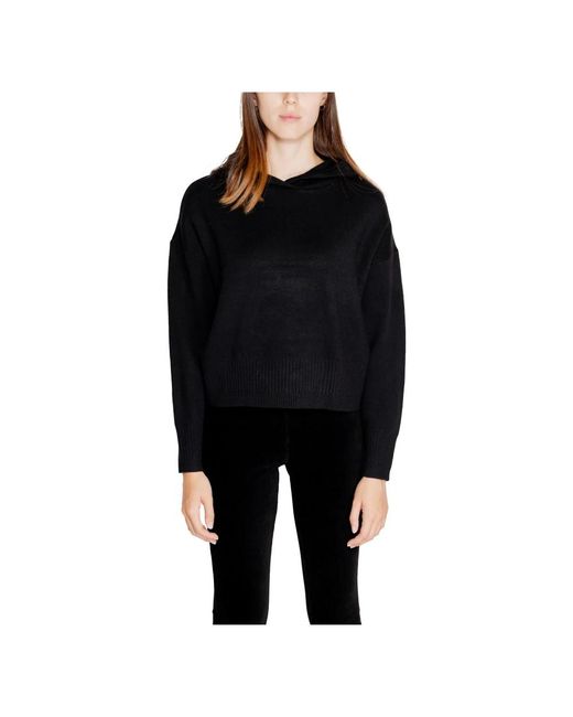 Hoodies Vero Moda de color Black